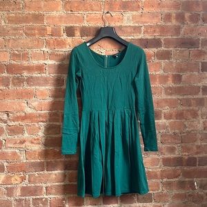 Aritzia (Talula) Long Sleeve Dress